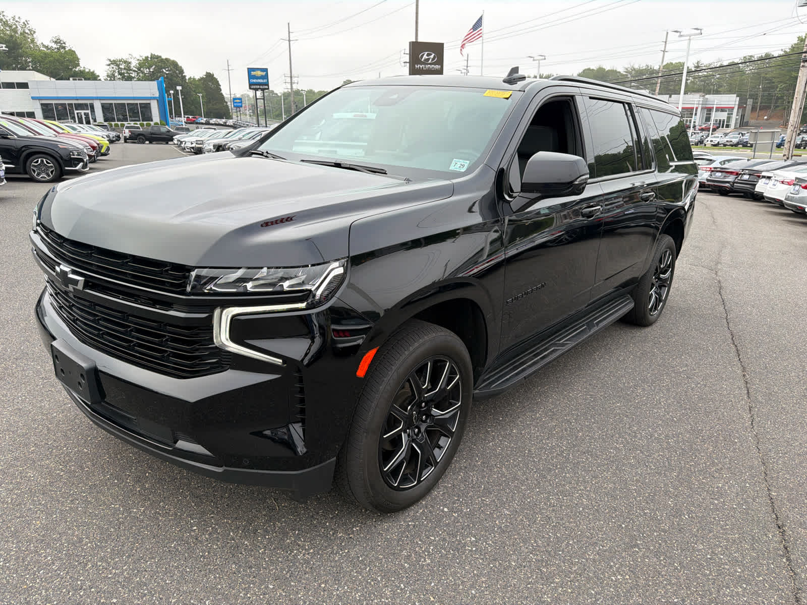 2024 Chevrolet Suburban RST