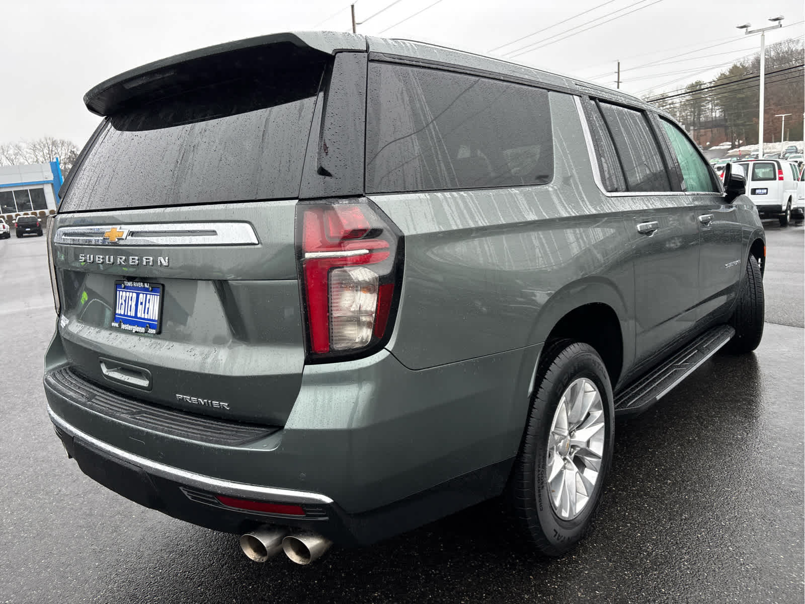2023 Chevrolet Suburban Premier