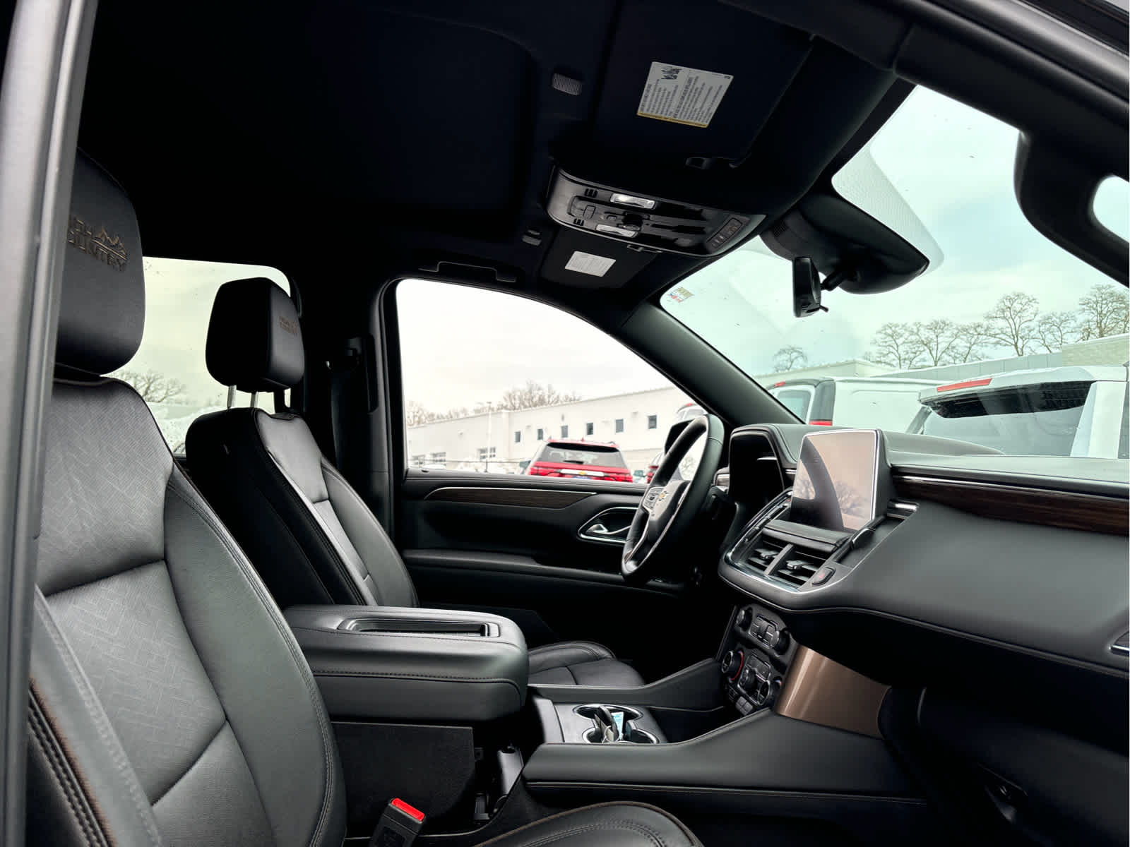 2023 Chevrolet Suburban High Country