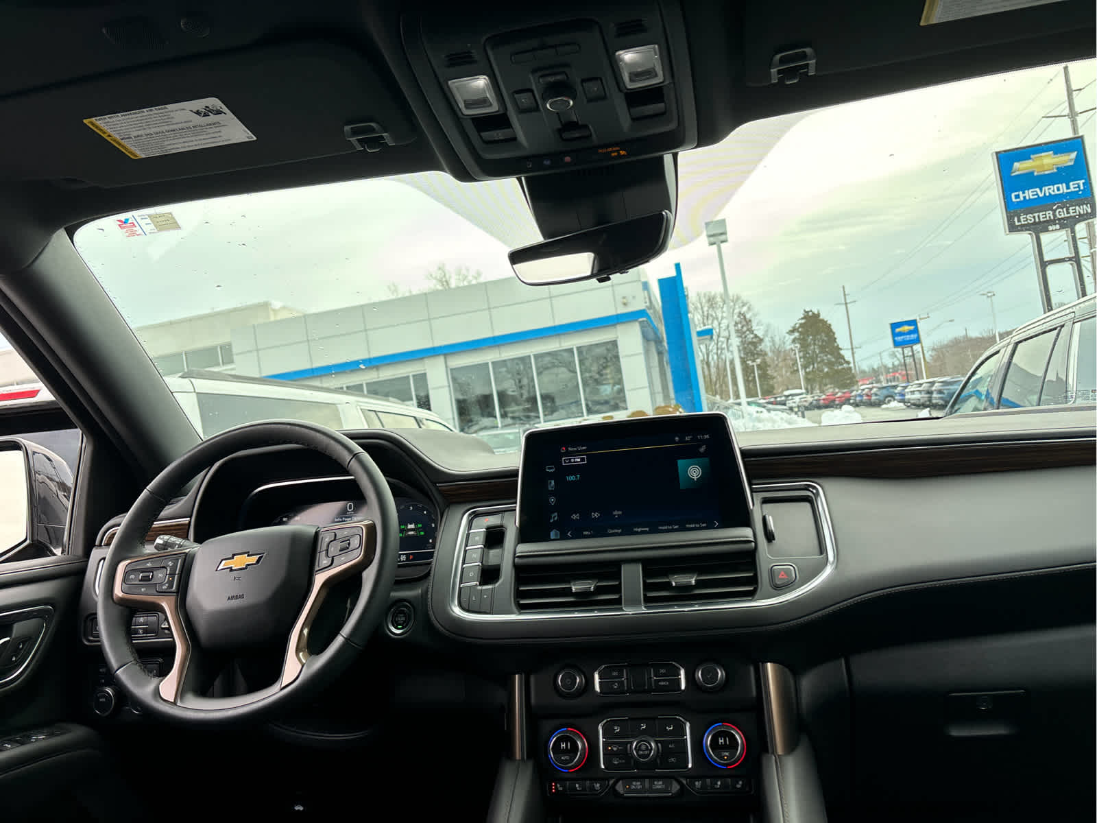 2023 Chevrolet Suburban High Country