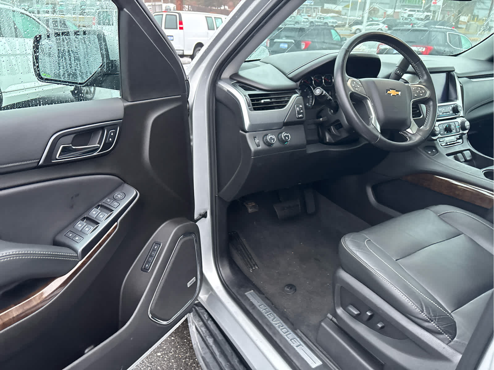 2020 Chevrolet Suburban LT