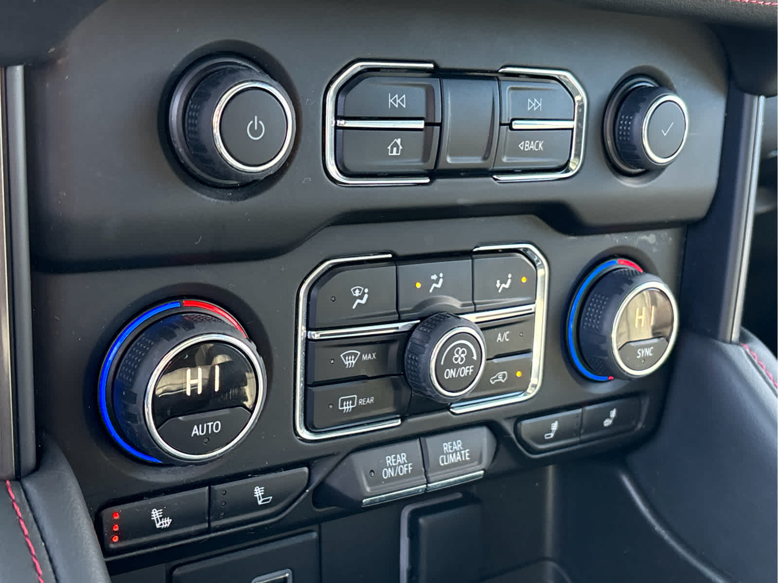 2023 Chevrolet Tahoe RST