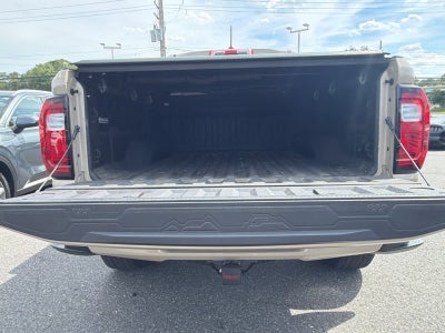 2024 GMC Canyon AT4