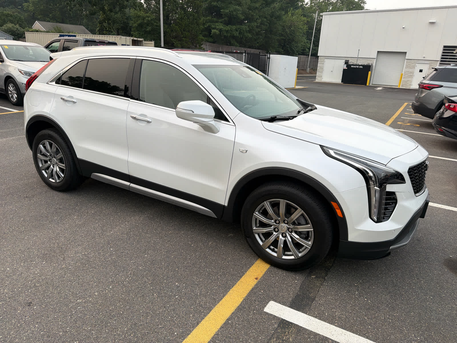 2023 Cadillac XT4 Premium Luxury