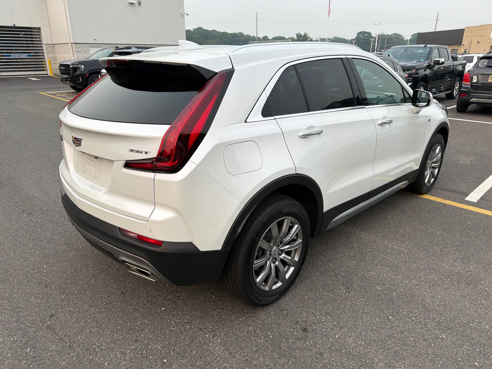 2023 Cadillac XT4 Premium Luxury