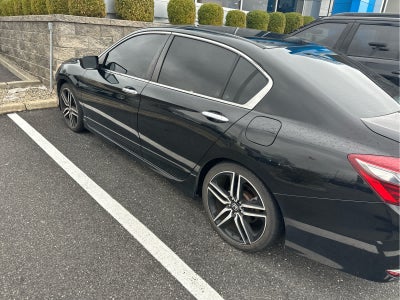 2017 Honda Accord Sedan Sport