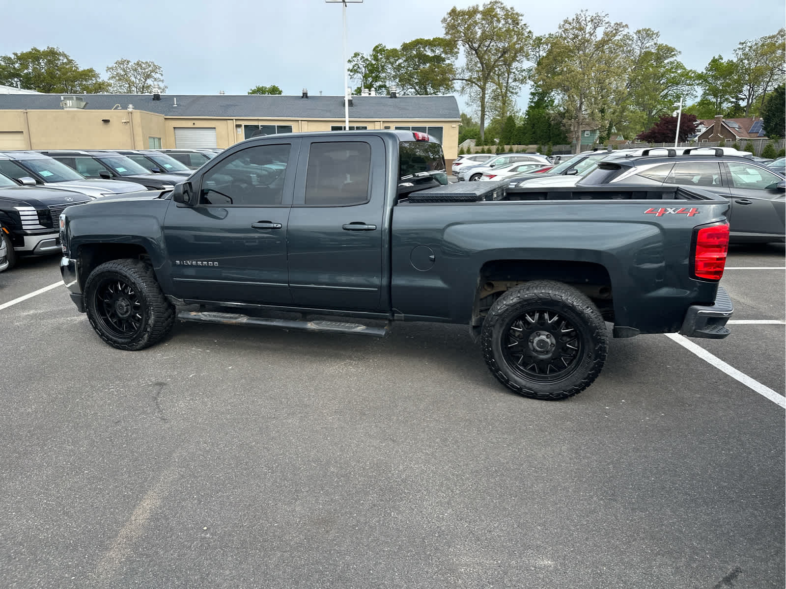 2019 Chevrolet Silverado LD LT