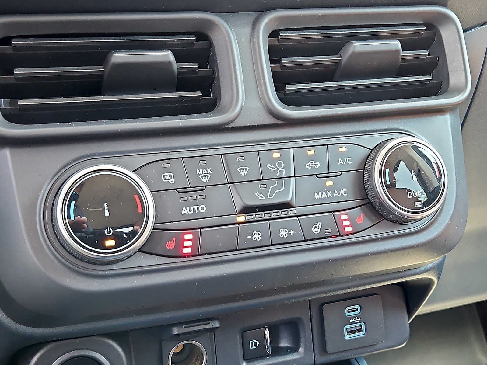 2023 Ford Maverick Lariat