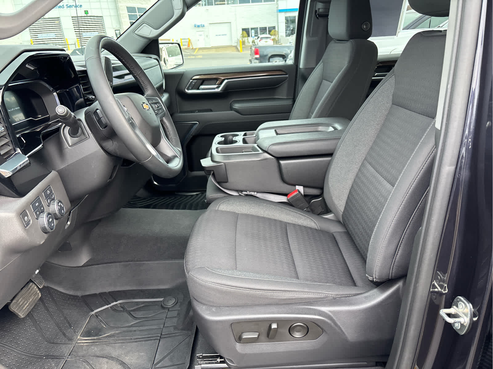 2023 Chevrolet Silverado 1500 LT (2FL)