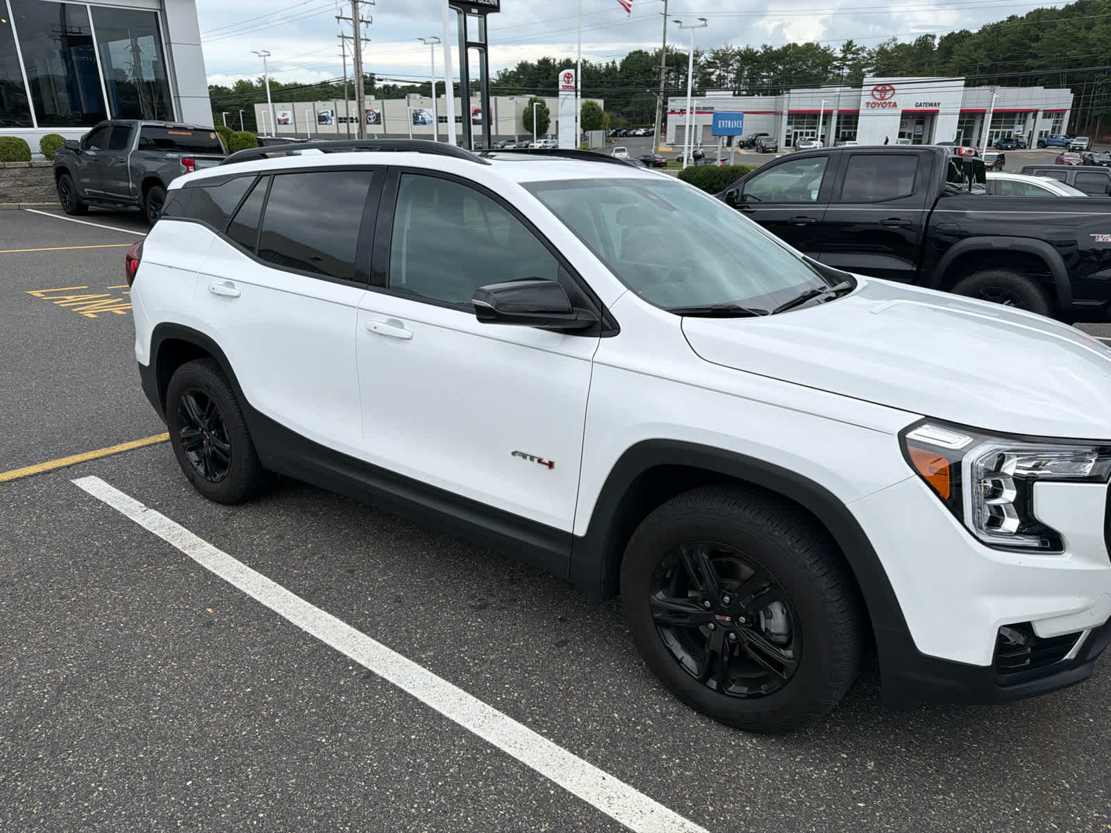 2024 GMC Terrain AT4