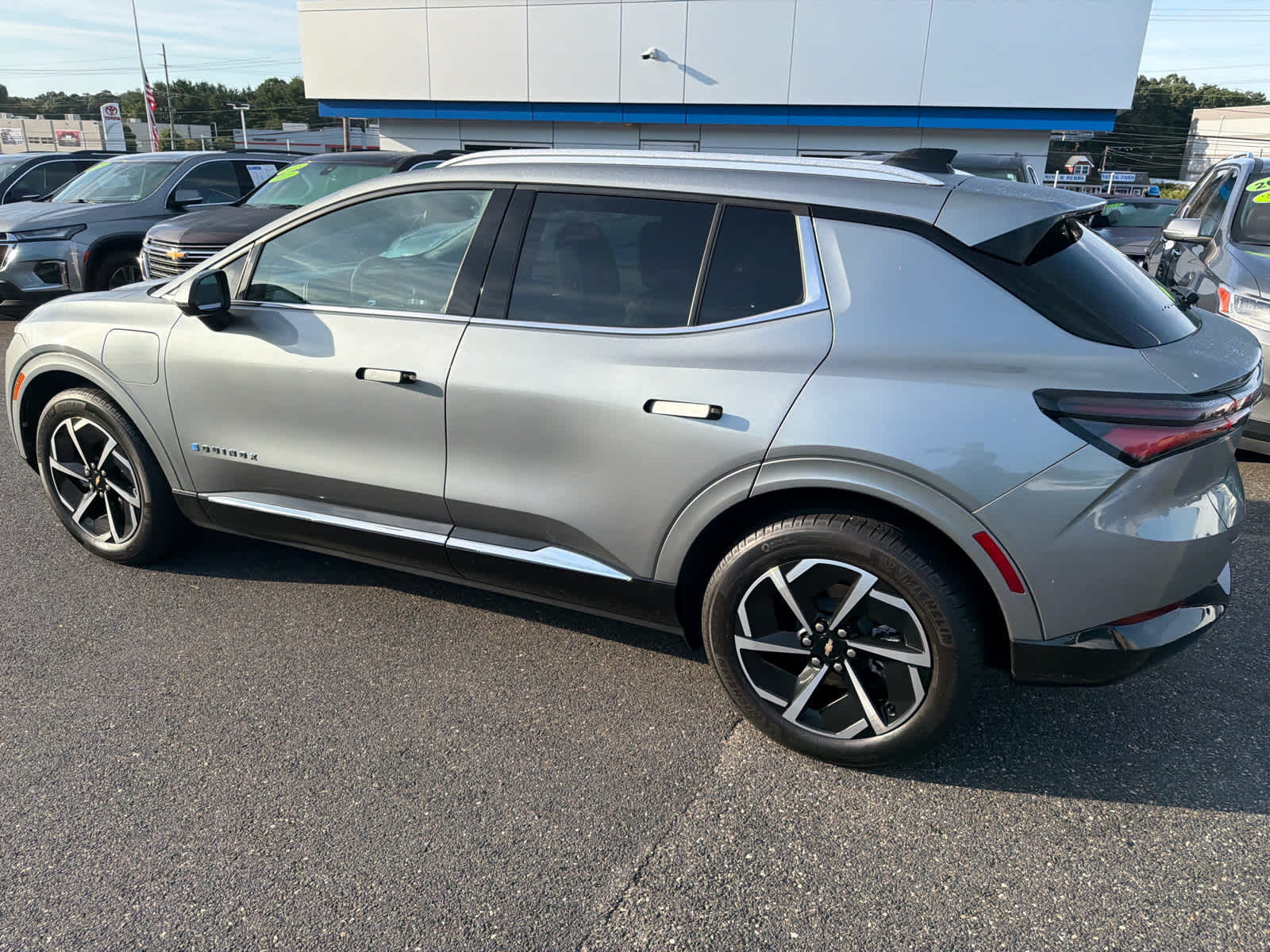 2025 Chevrolet Equinox EV LT