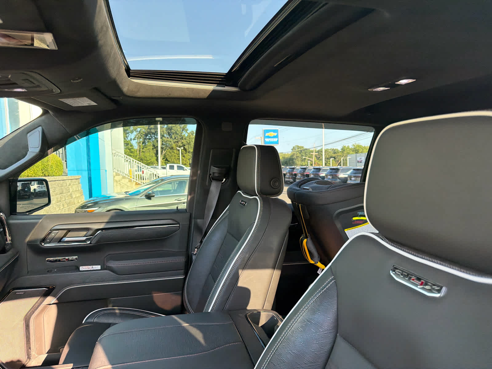 2024 GMC Sierra 1500 AT4X
