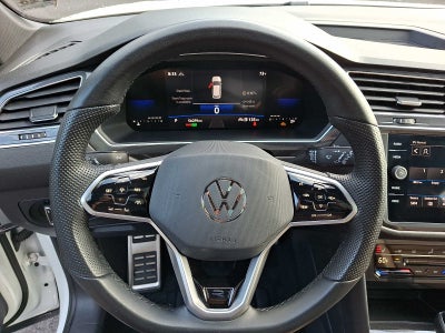 2024 Volkswagen Tiguan 2.0T SE R-Line Black
