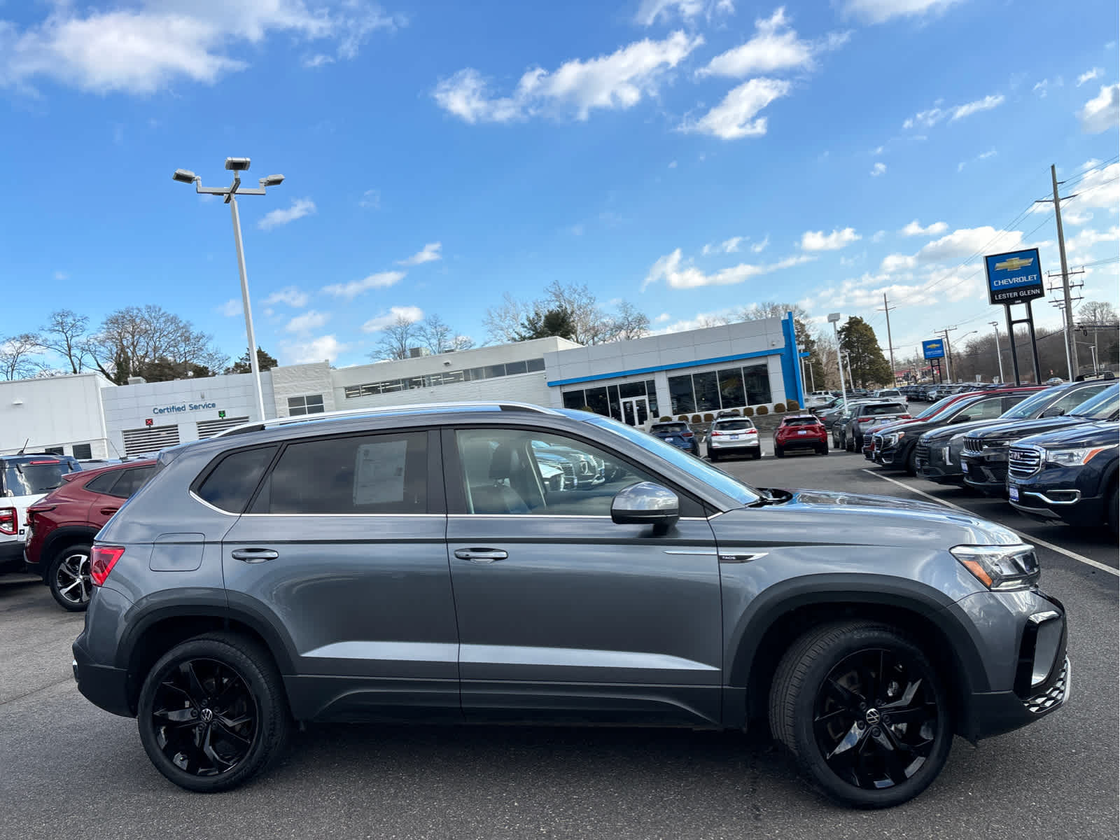 2022 Volkswagen Taos SE