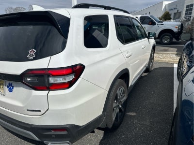 2023 Honda Pilot Touring