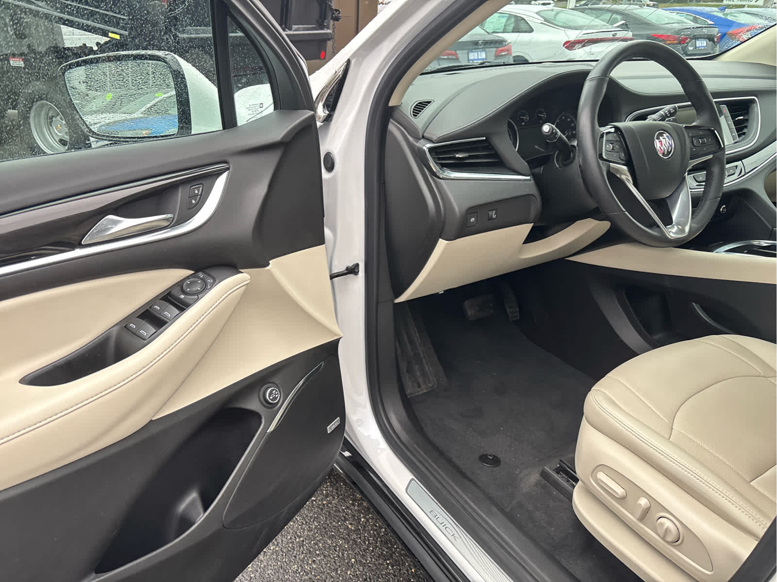 2024 Buick Enclave Essence