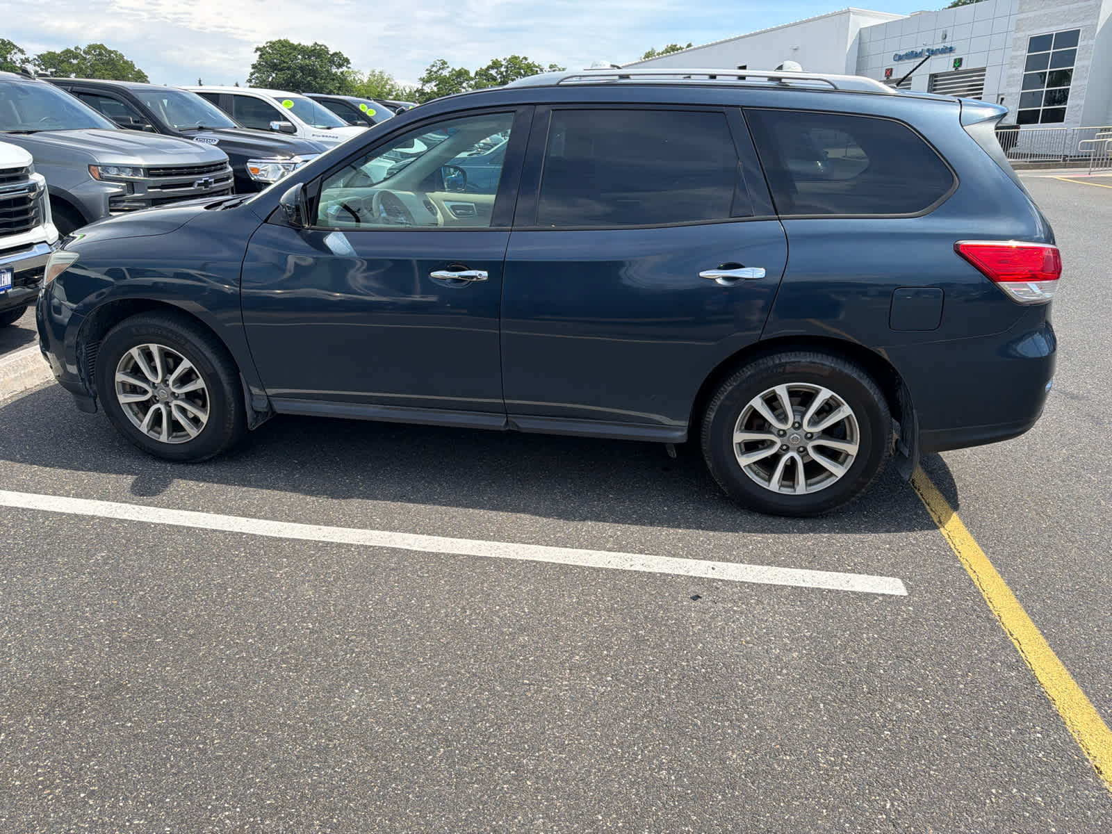 2015 Nissan Pathfinder S