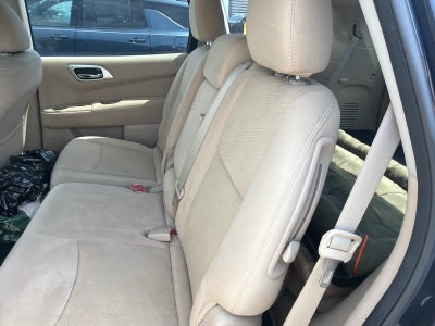 2015 Nissan Pathfinder S