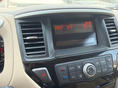 2015 Nissan Pathfinder S