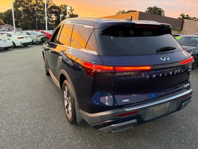 2022 INFINITI QX60 LUXE AWD