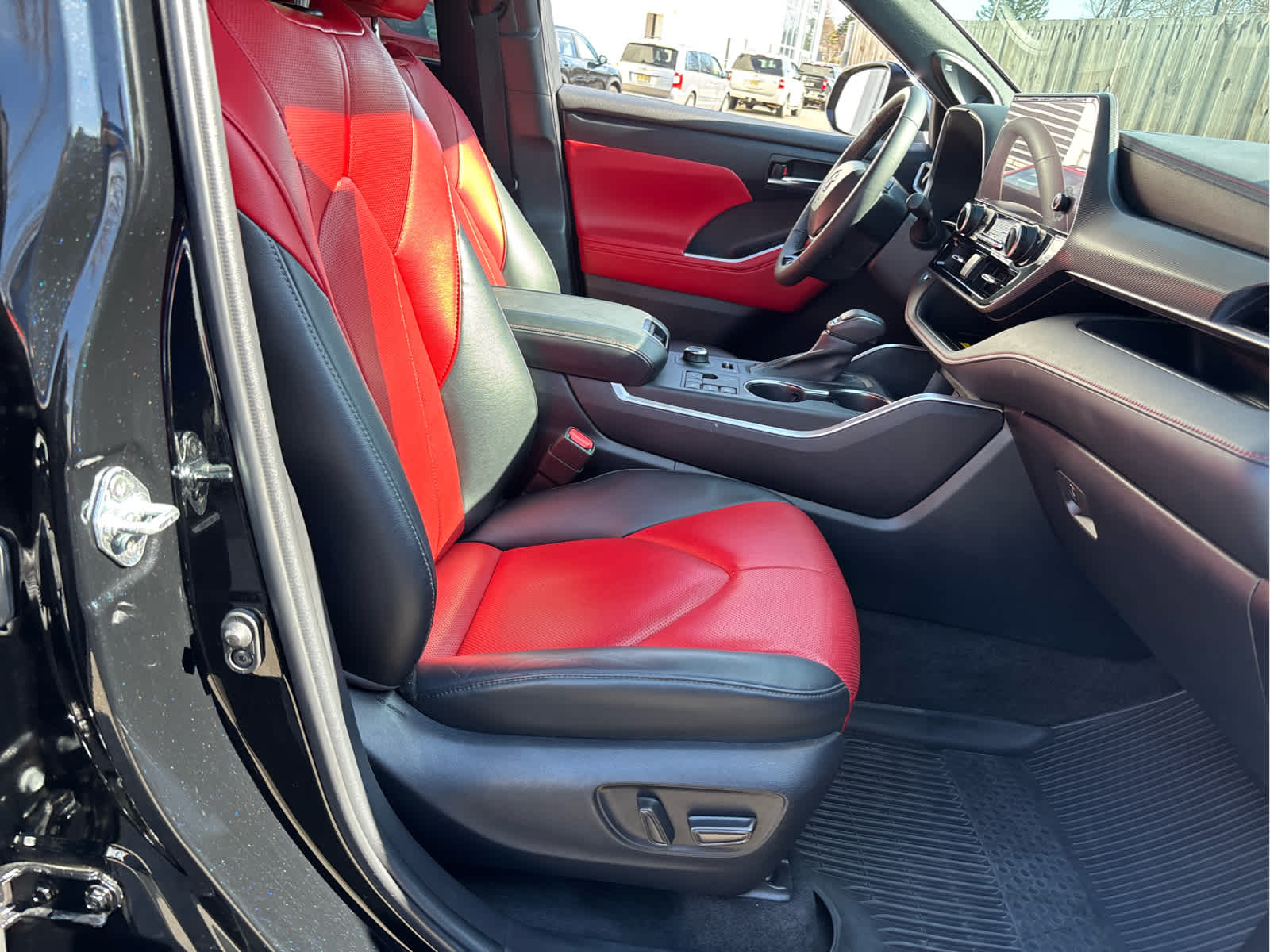 2023 Toyota Highlander XSE Freehold NJ | Lester Glenn Chevrolet of