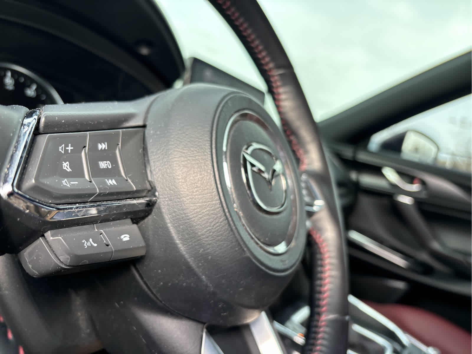 2023 Mazda Mazda CX-9 Carbon Edition