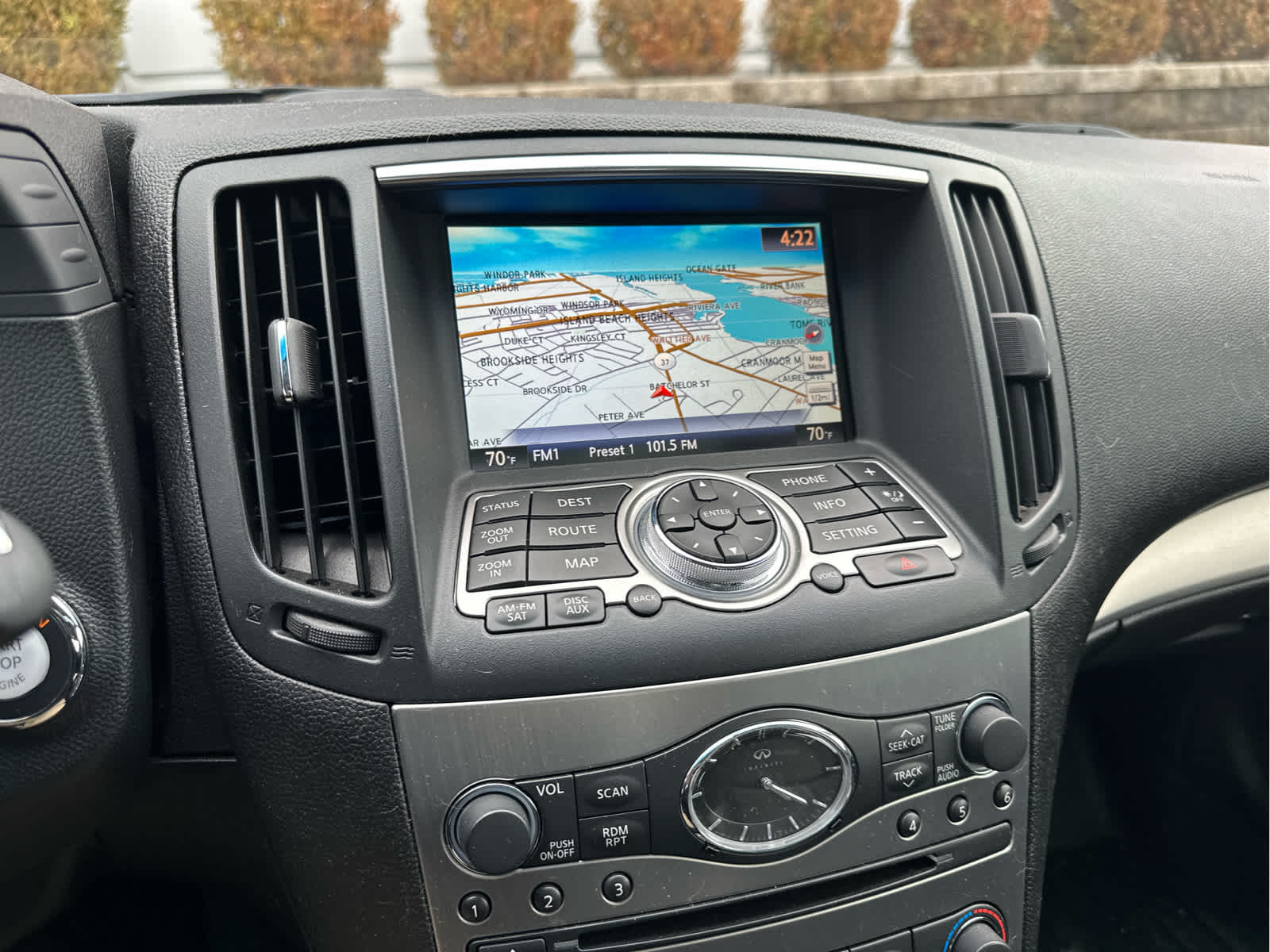 2011 INFINITI G37 Coupe Journey