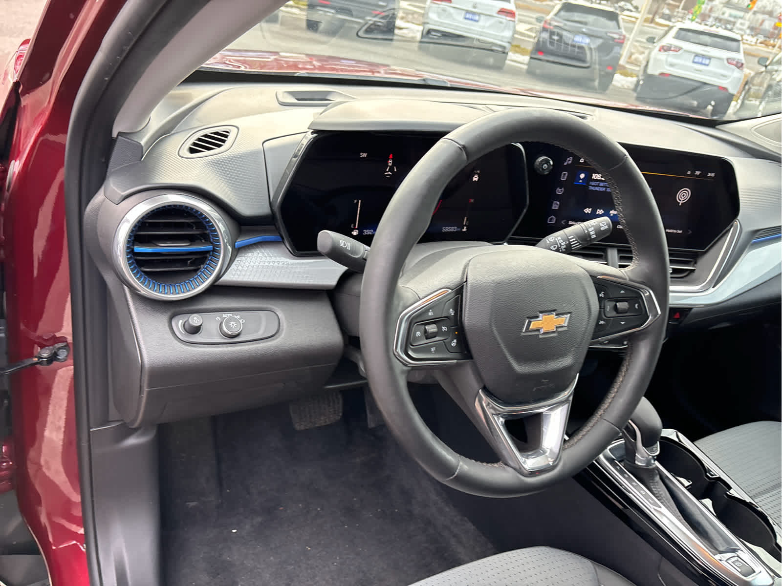 2024 Chevrolet Trax LT