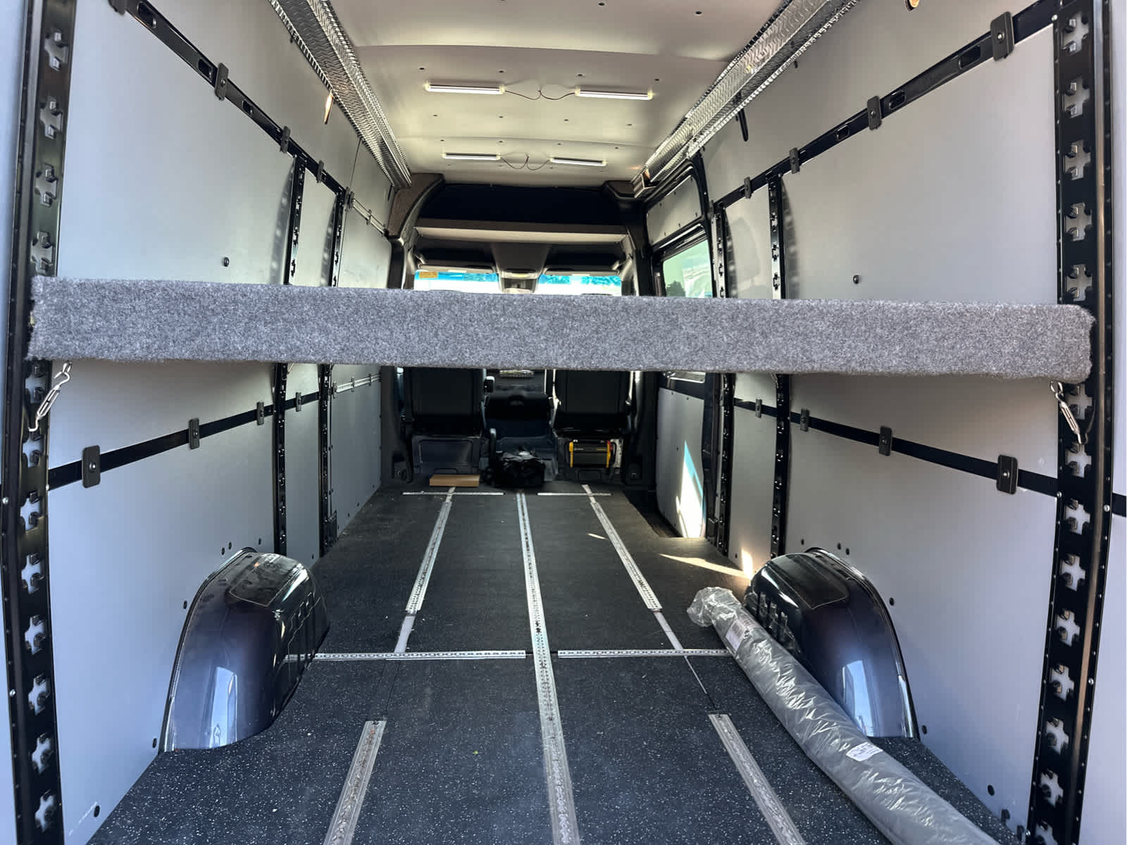 2022 Mercedes-Benz Sprinter 2500 High Roof V6