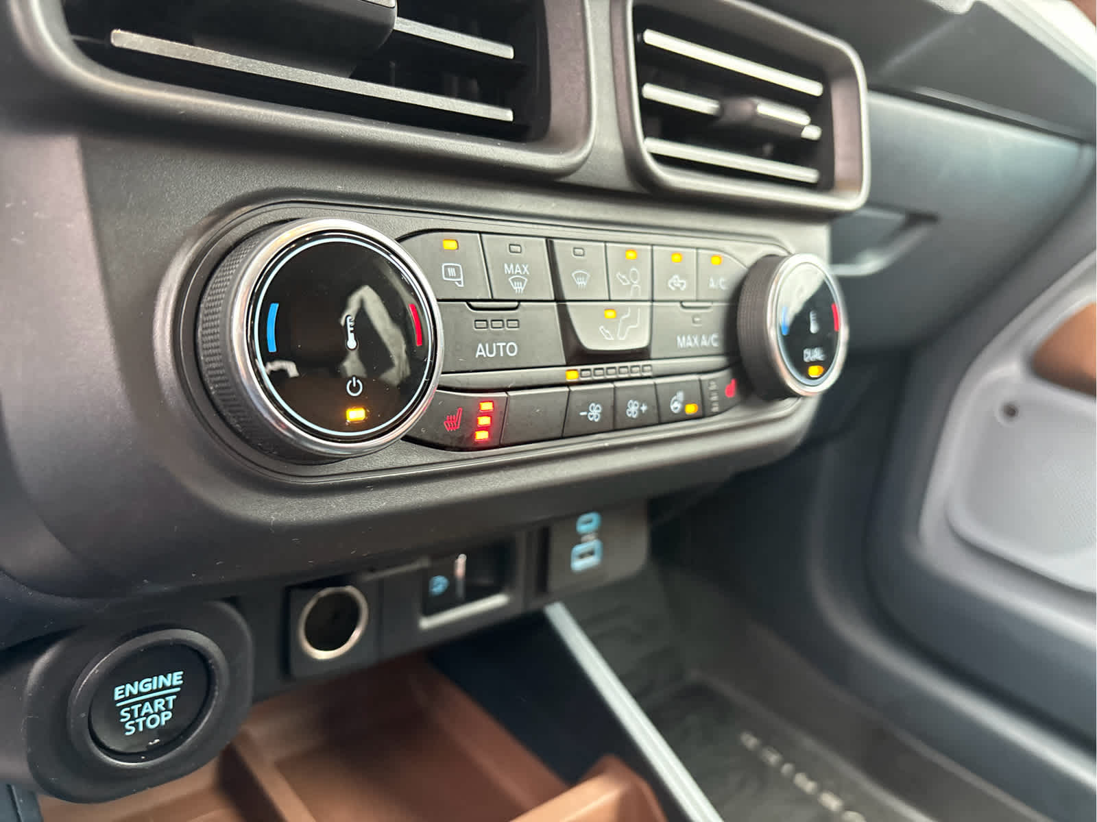 2023 Ford Maverick XL