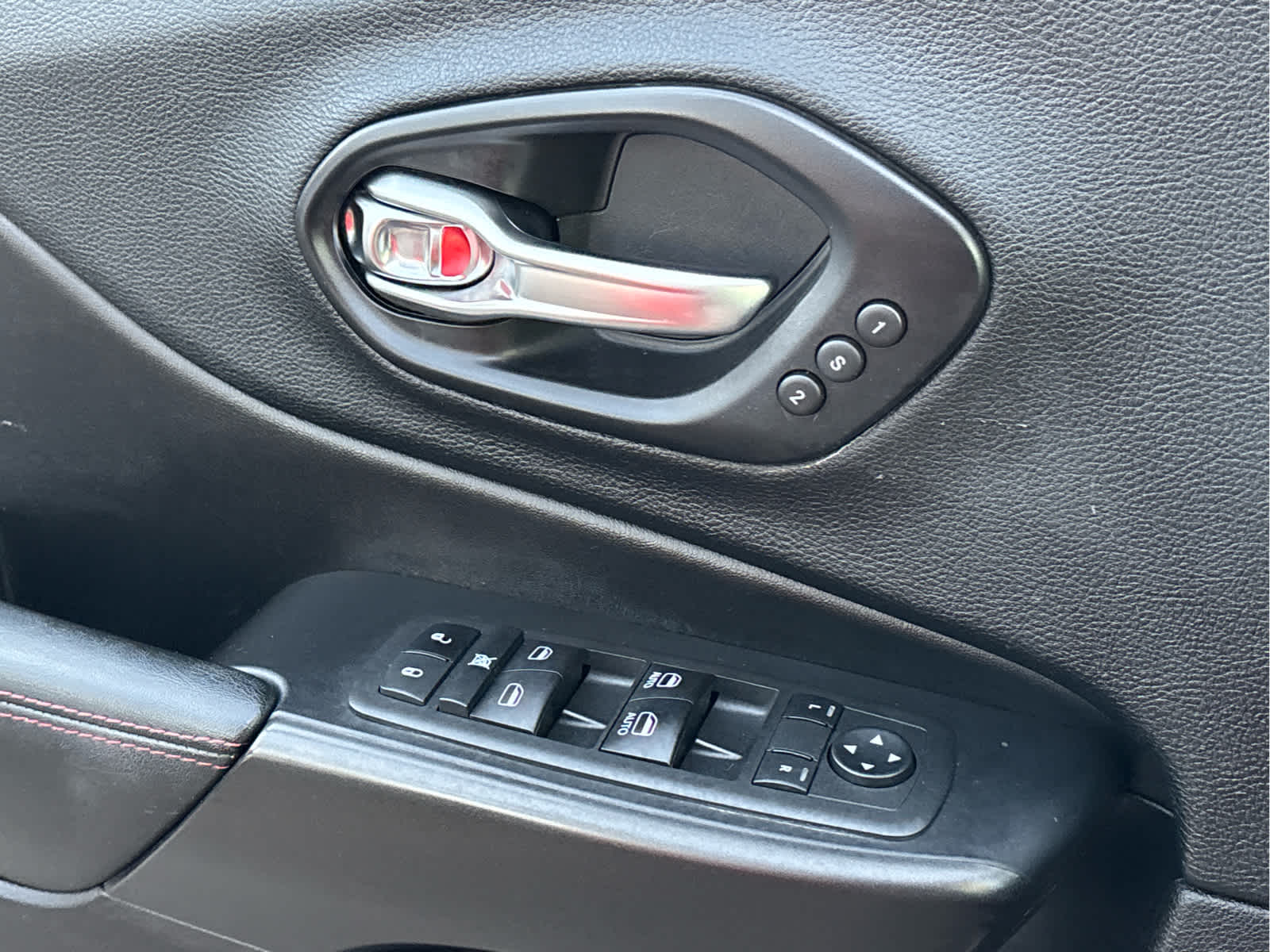 2021 Jeep Cherokee Trailhawk