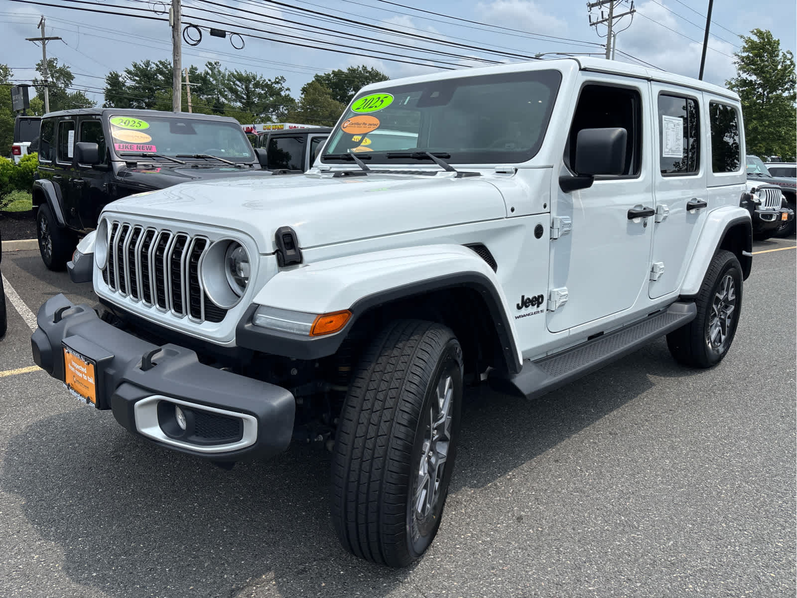 2025 Jeep Wrangler Sahara