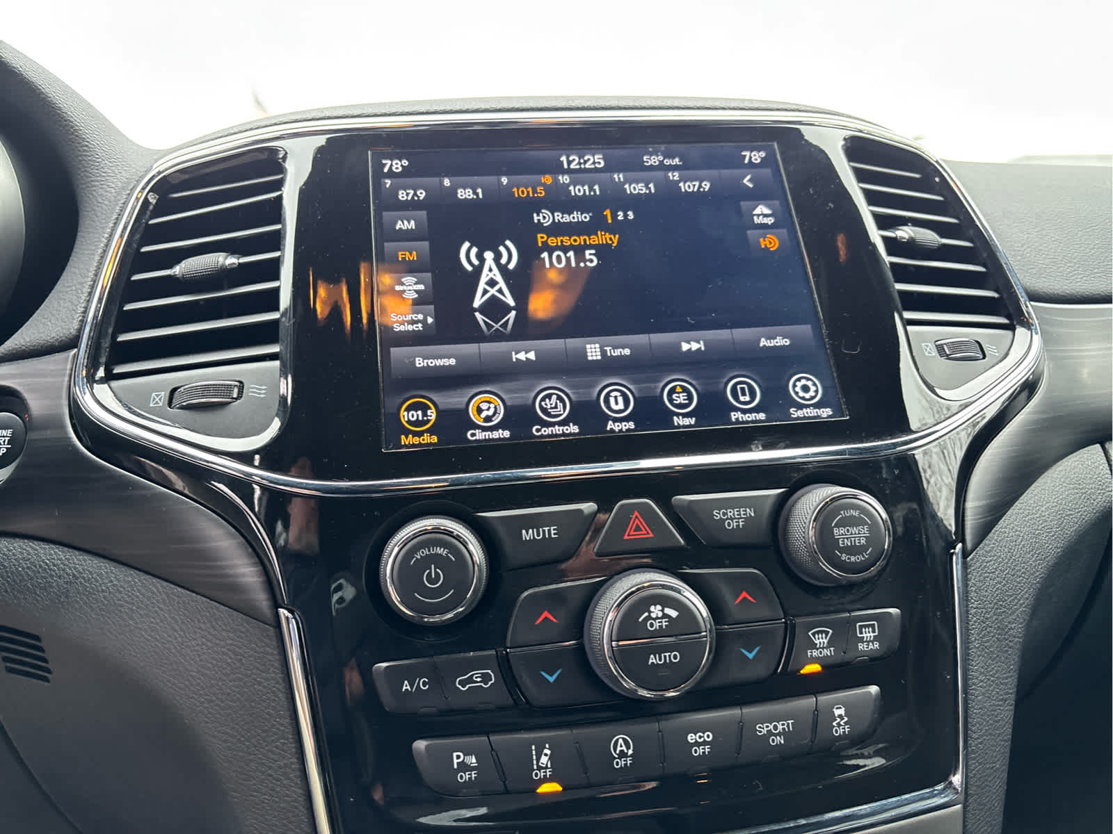 2022 Jeep Grand Cherokee WK Laredo X