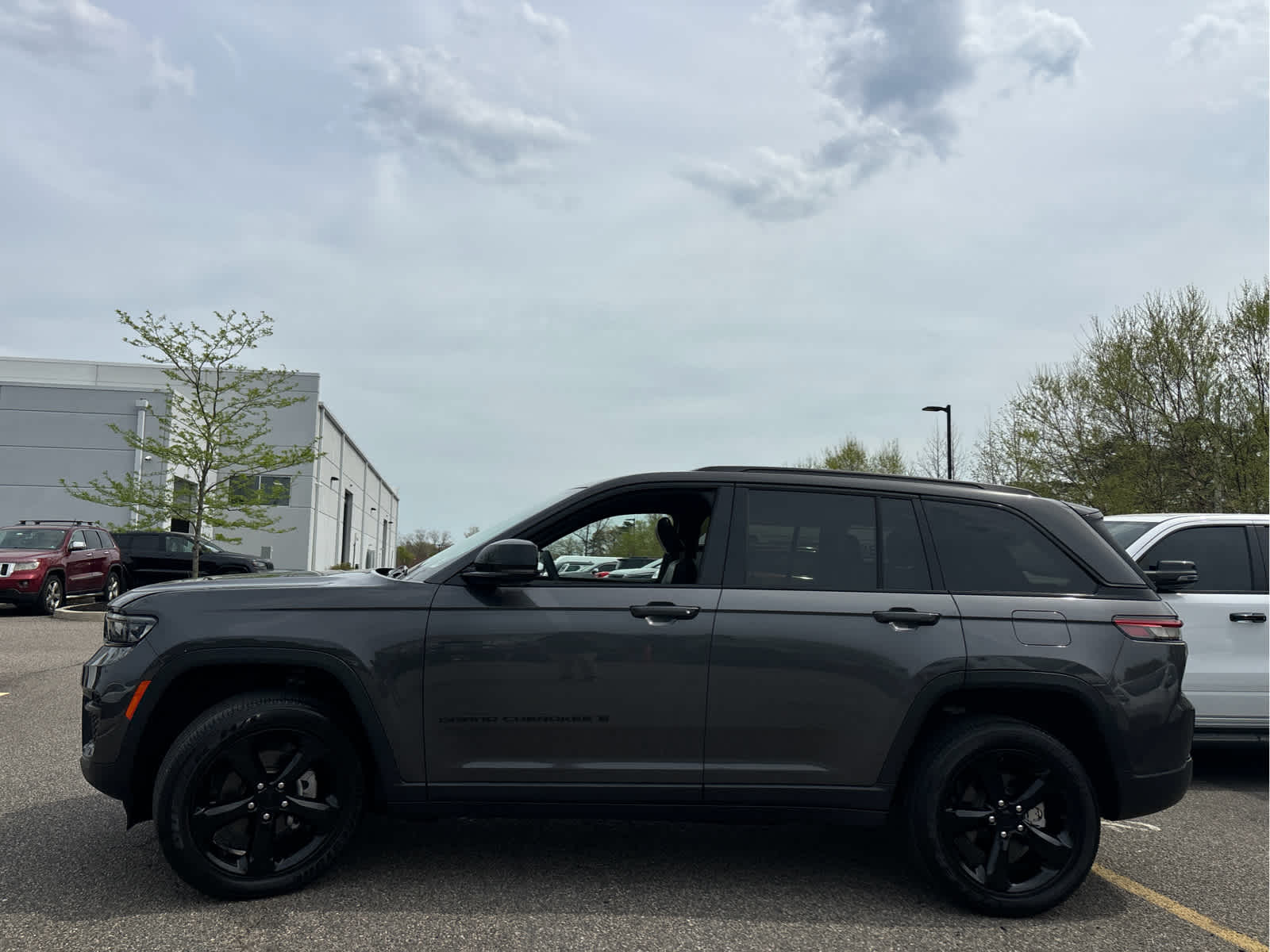 2023 Jeep Grand Cherokee Altitude