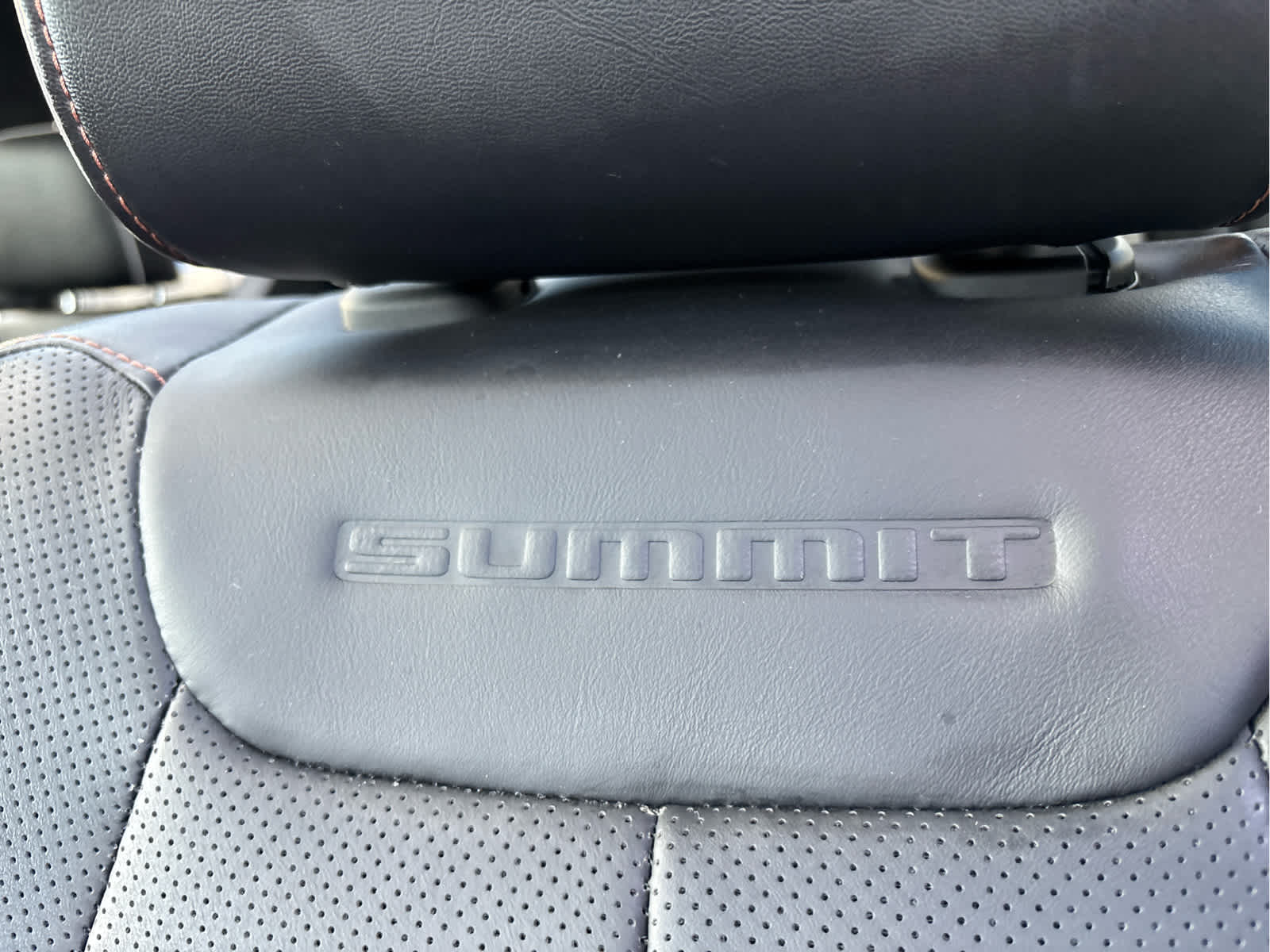 2023 Jeep Grand Cherokee L Summit