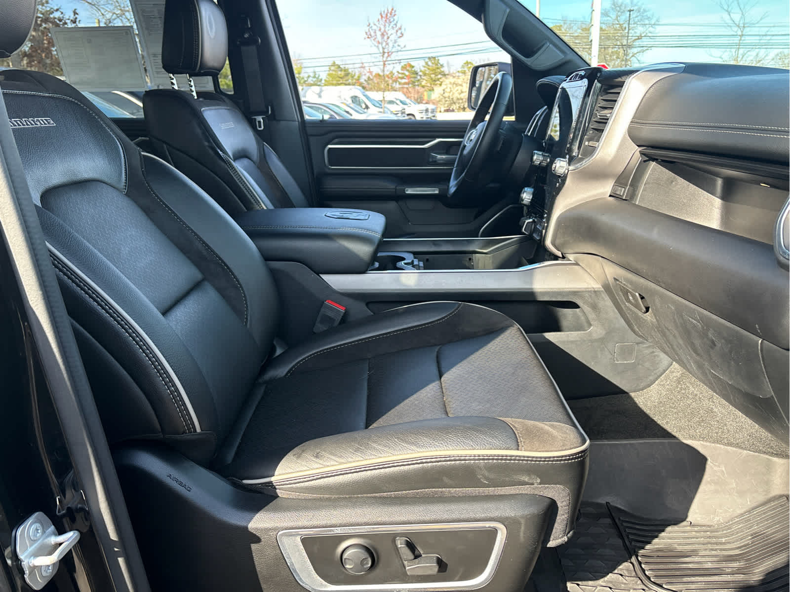 2023 RAM 1500 Laramie