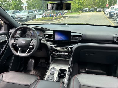 2024 Ford Explorer ST-Line