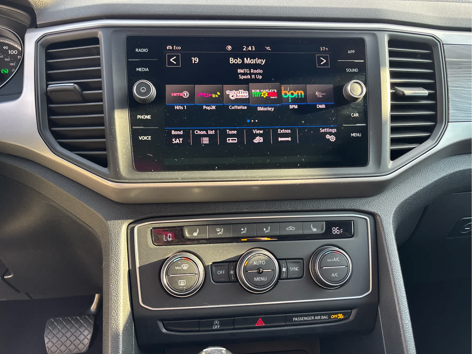 2020 Volkswagen Atlas Cross Sport 3.6L V6 SE w/Technology