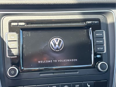 2015 Volkswagen Passat 1.8T Limited Edition