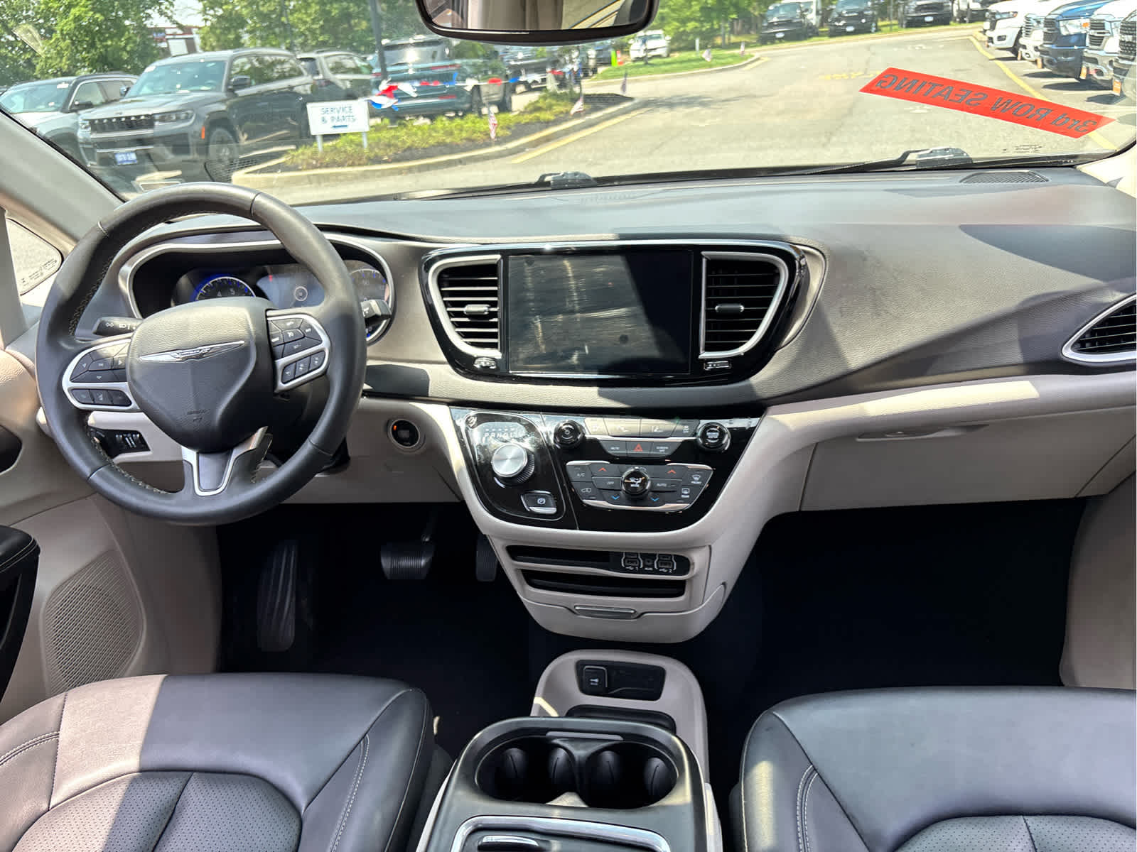 2024 Chrysler Pacifica Touring L