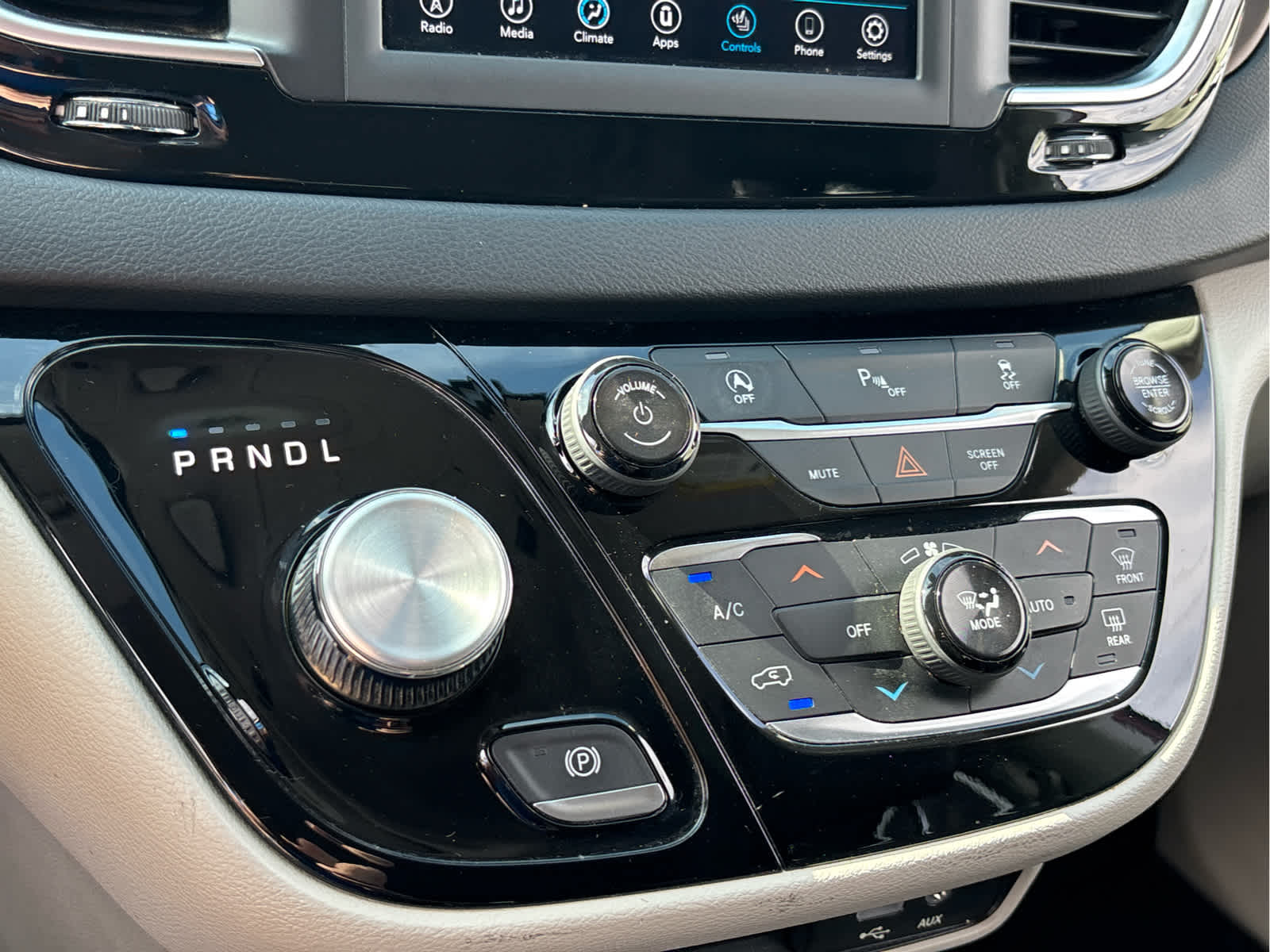2018 Chrysler Pacifica Touring L