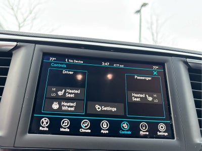 2020 Chrysler Pacifica Touring L