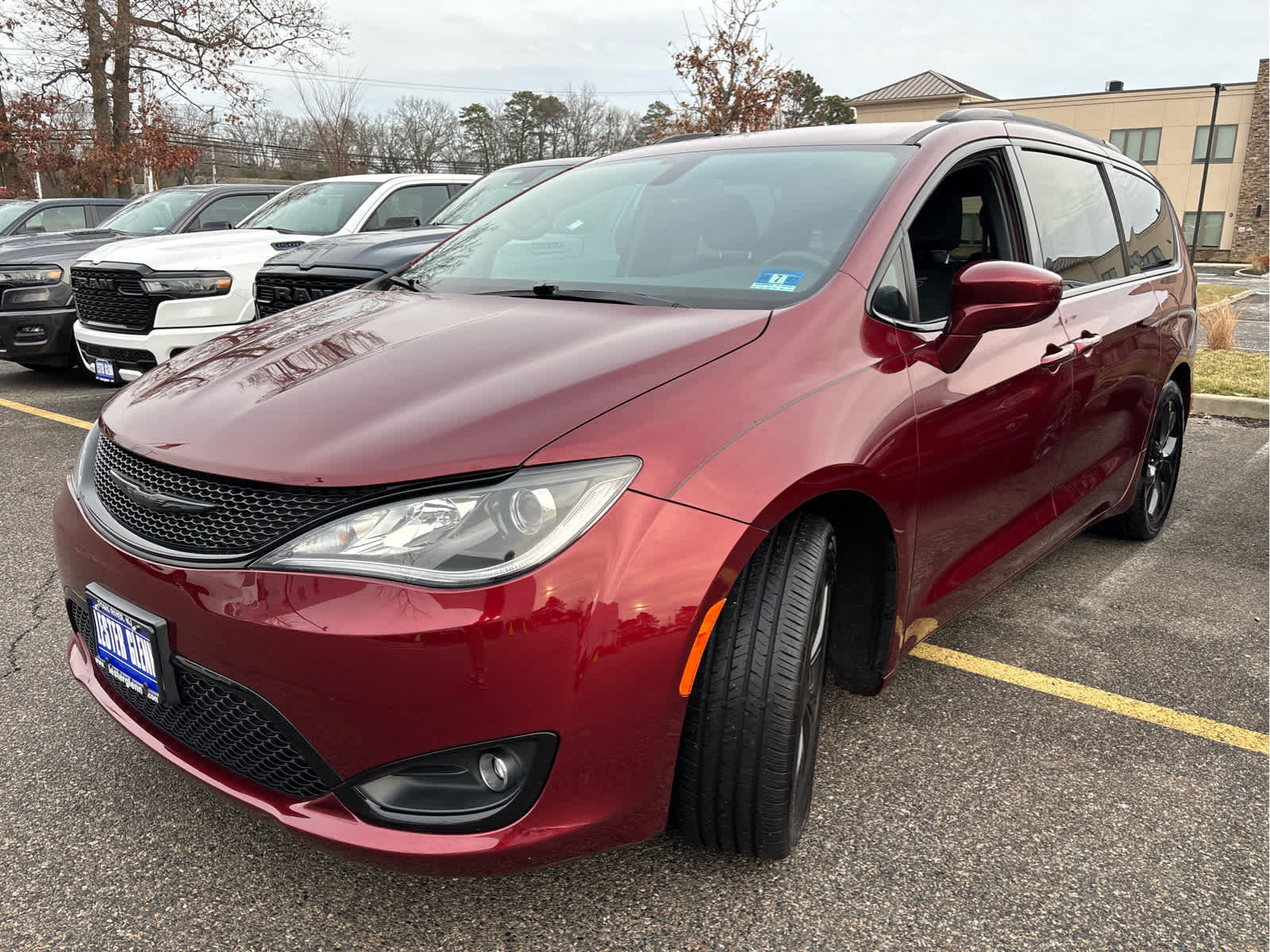 2020 Chrysler Pacifica Touring L