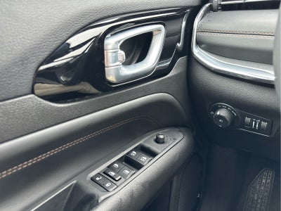 2023 Jeep Compass (RED) Edition