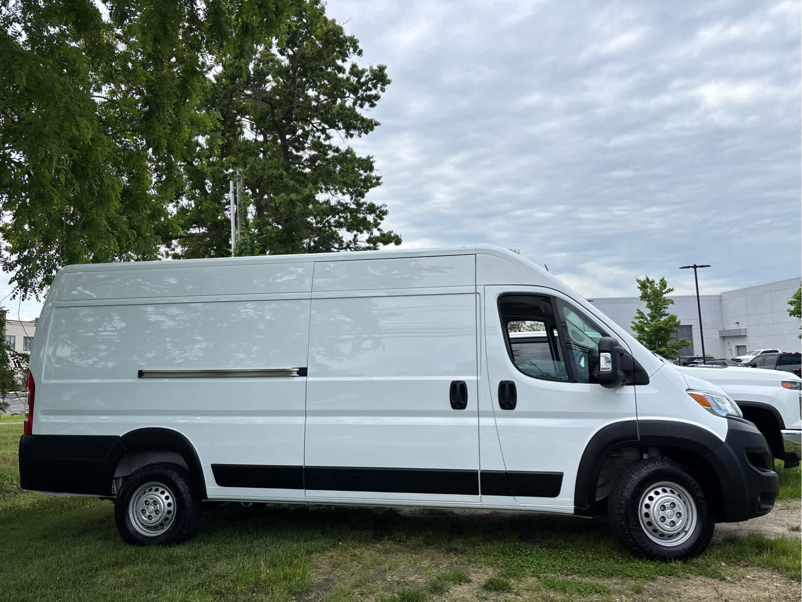 2025 RAM ProMaster Cargo Van Tradesman