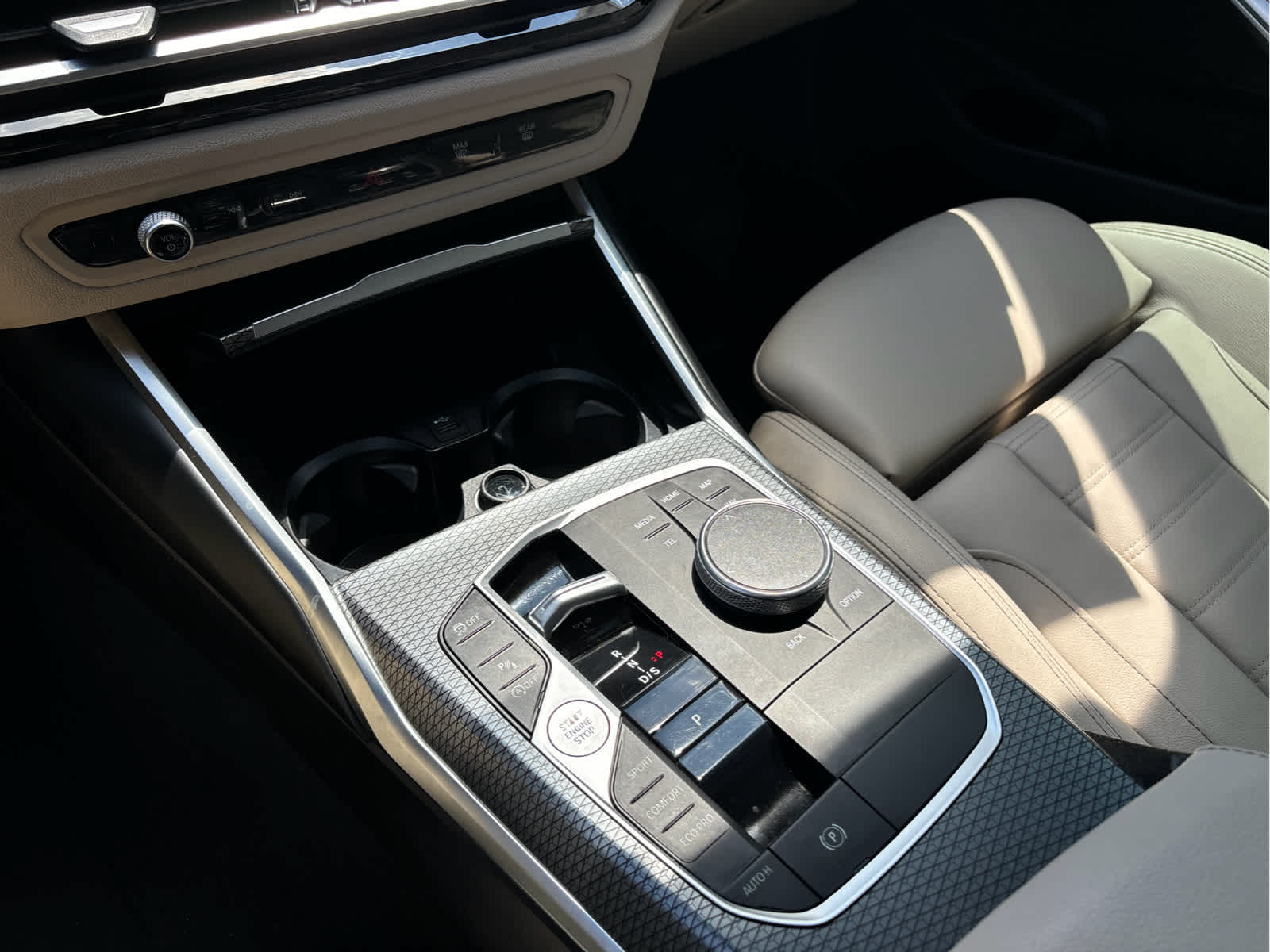 2023 BMW 330i xDrive 330i xDrive