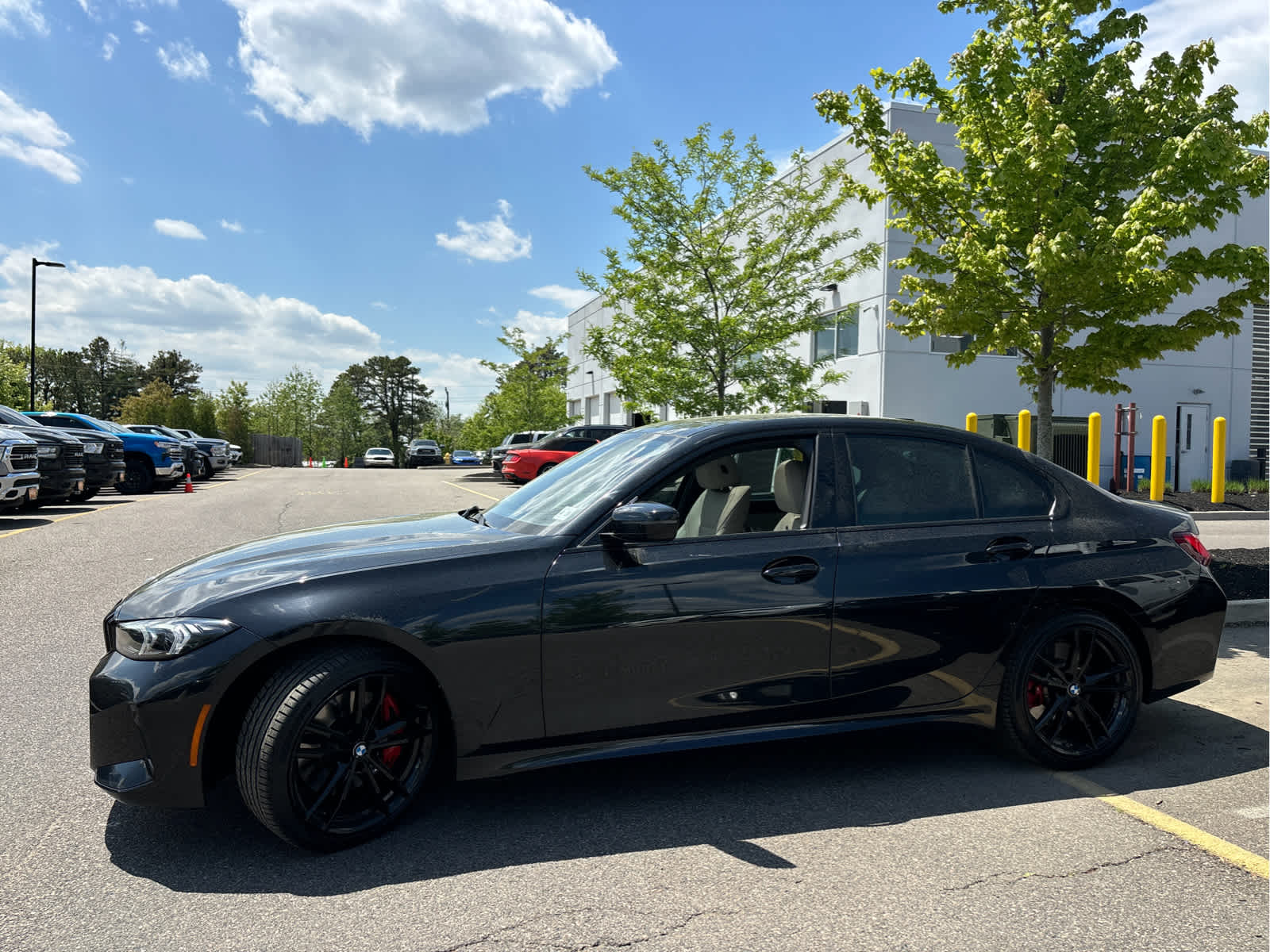 2023 BMW 330i xDrive 330i xDrive