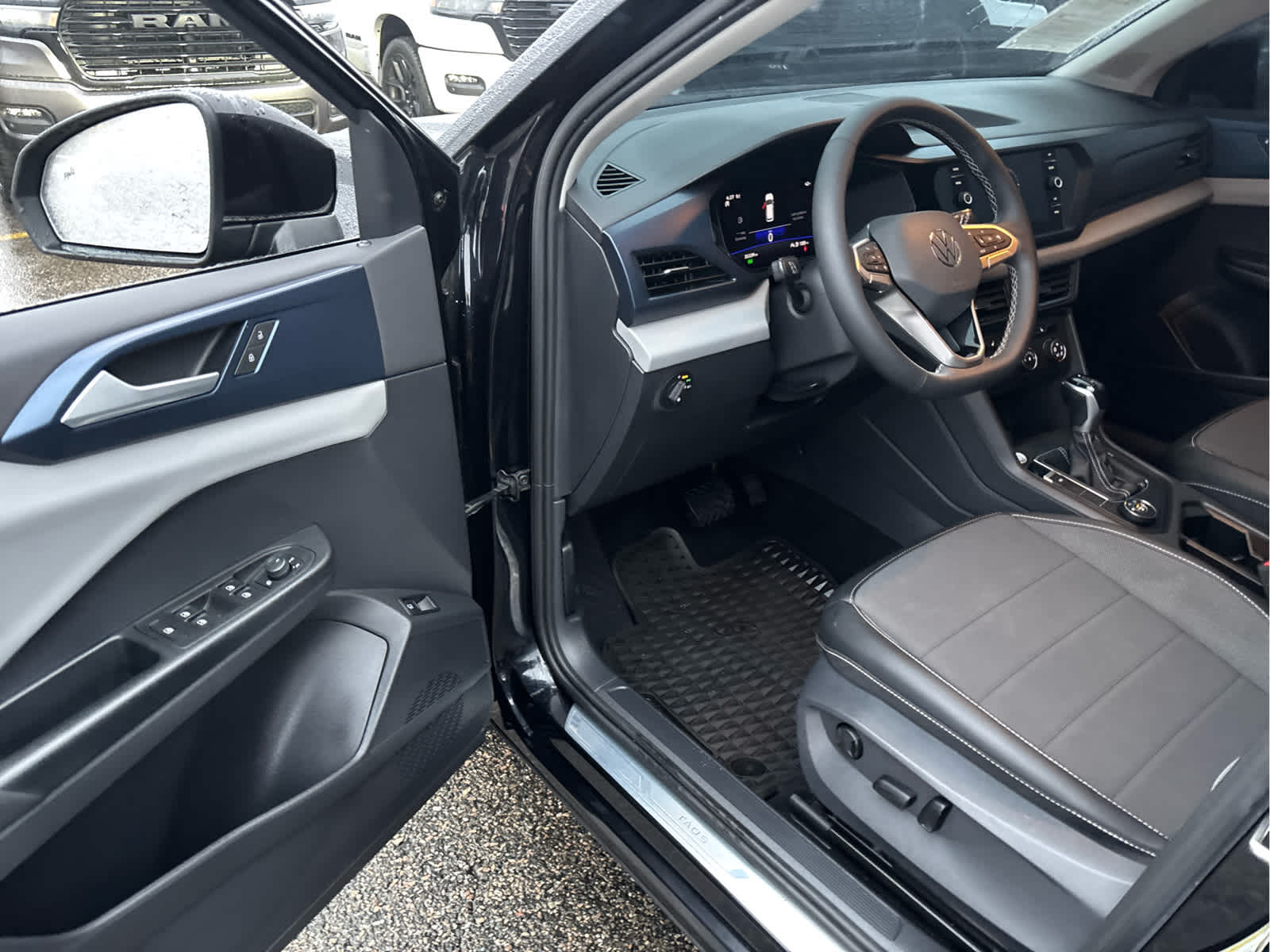 2022 Volkswagen Taos SE