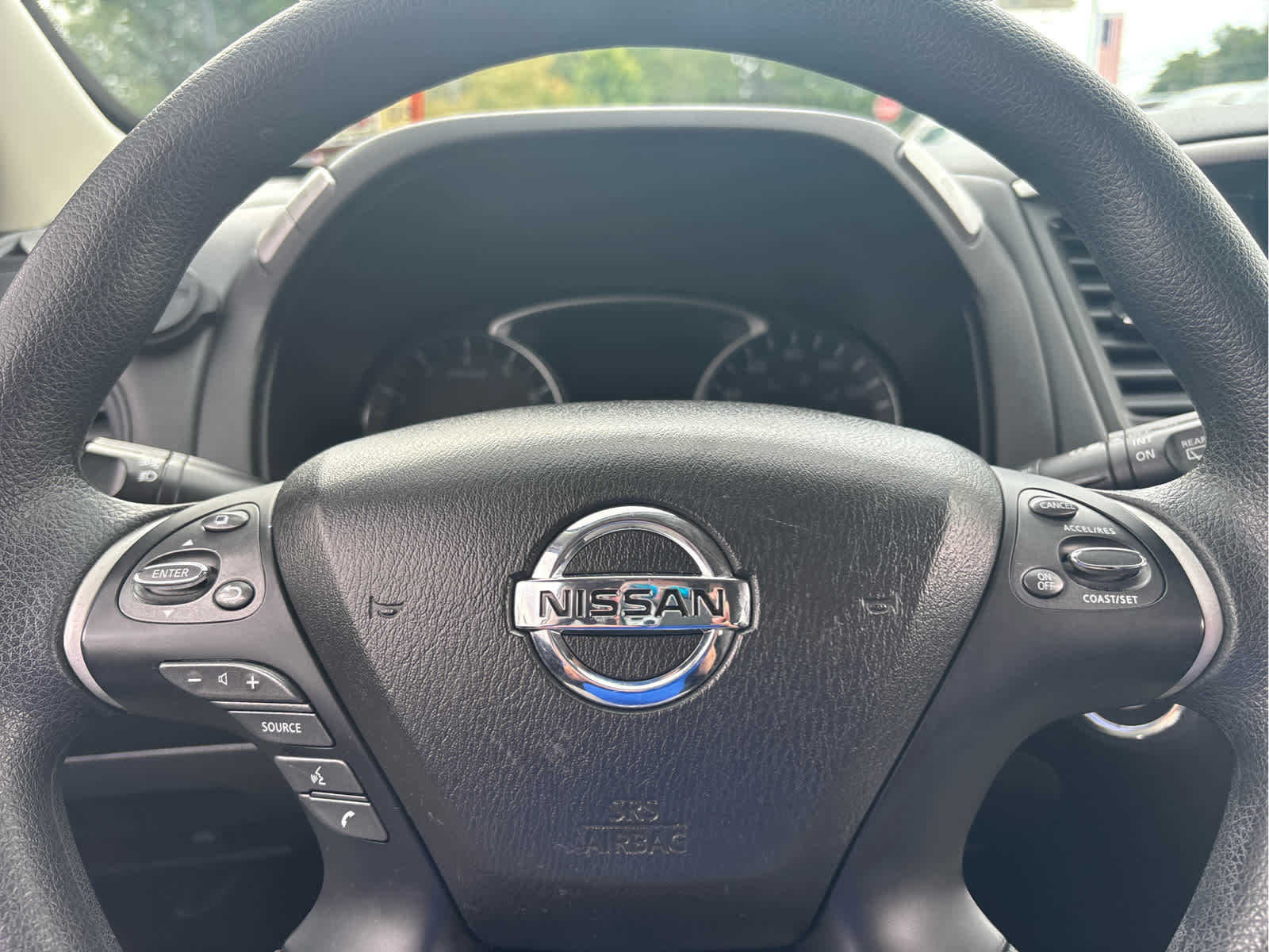 2019 Nissan Pathfinder S