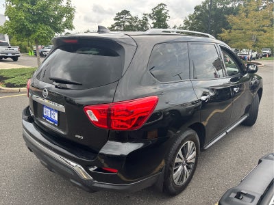 2019 Nissan Pathfinder S